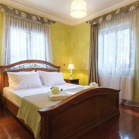 Savvina Villa *