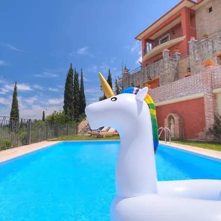 Savvina Villa *