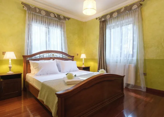 Savvina Villa *